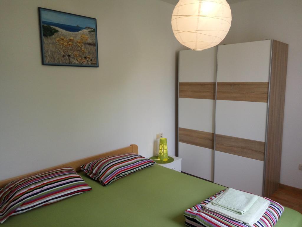 Apartment Asparagus Ровиньско село Экстерьер фото